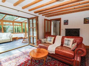 Living area - Y Bwthyn (Llandysul)