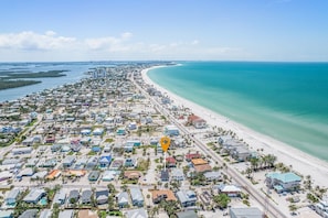 House, 2 Bedrooms | Beach