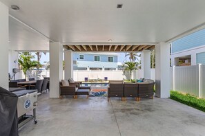 บ้านพัก, 5 ห้องนอน | รับประทานอาหารกลางแจ้ง