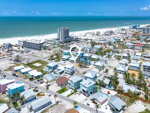 House, 5 Bedrooms | Beach - 209 Seabreeze Escape: NEW Spacious 5-Bedroom Pool Home 5 Home (Fort Myers Beach)