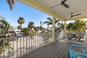 House, 3 Bedrooms | Outdoor dining