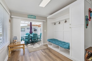 Interior - 320 Bayland Breeze: Pet-friendly 2br W/ Water Views! 2 Bedroom Home (Fort Myers Beach)