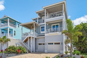 Maison, 5 chambres | Extérieur