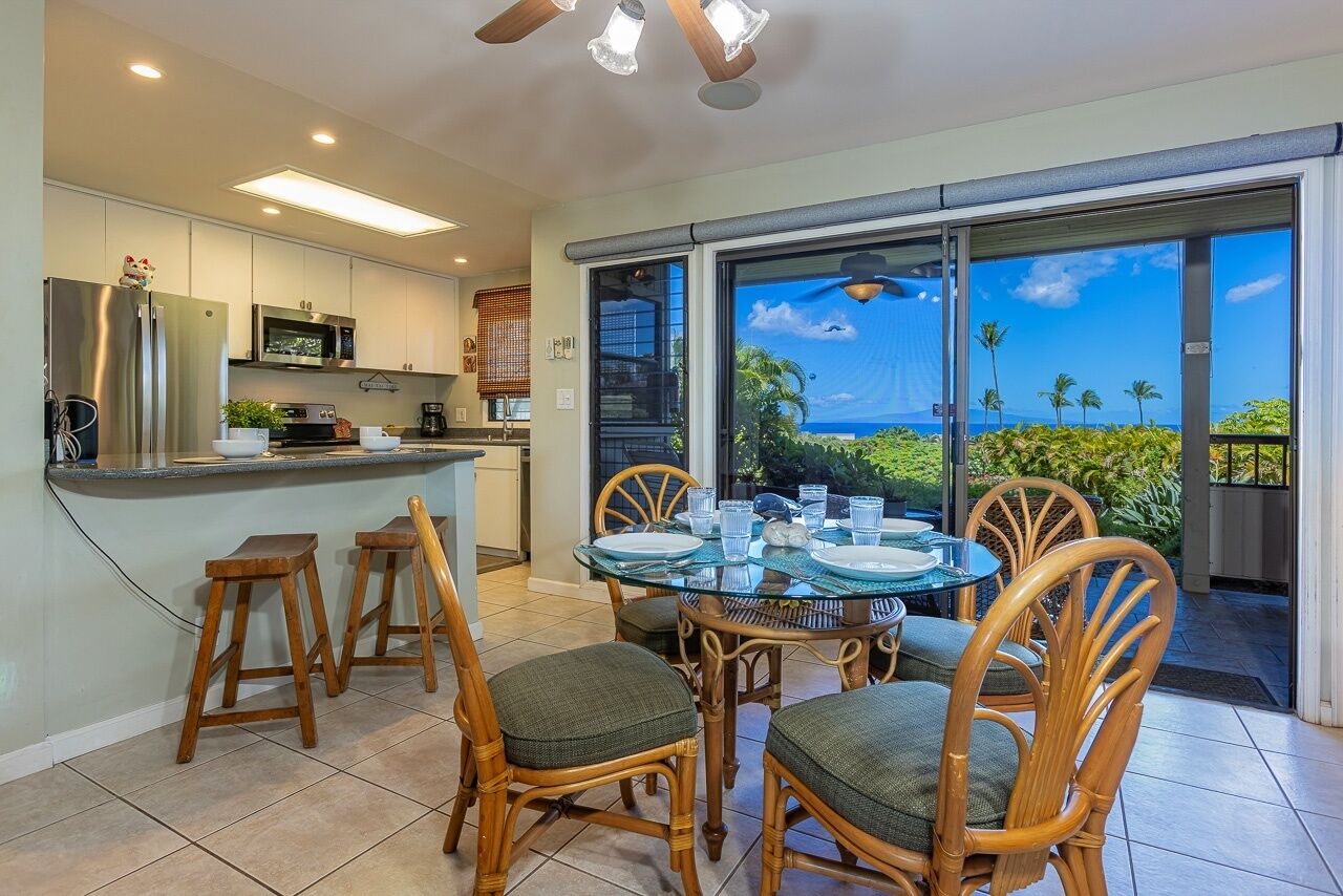 Condo, 1 Bedroom | Tempat makan