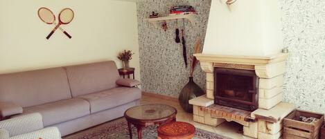 Foyer, table de ping-pong