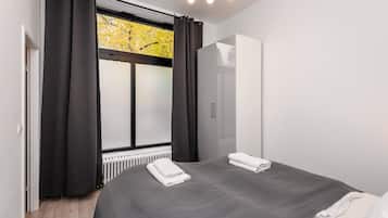 1 habitación, escritorio, wifi y ropa de cama