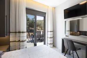 2 chambres, fer et planche à repasser, lit parapluie, Wi-Fi gratuit