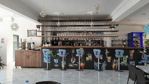 Poolside bar