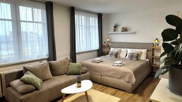 1 dormitorio, tabla de planchar con plancha, wifi gratis y ropa de cama