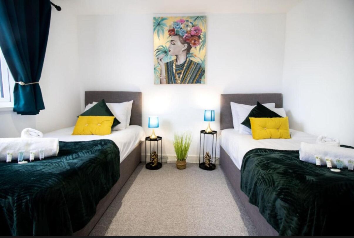 bedroom 1