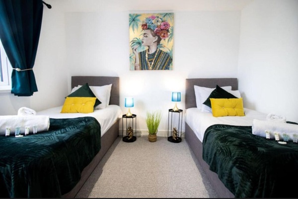 bedroom 1