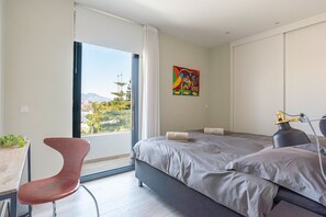 5 多间卧室、熨斗/熨衣板、WiFi、床单