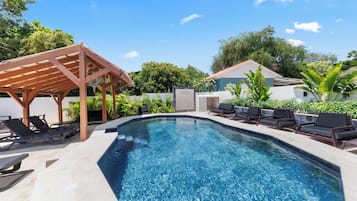 Alberca al aire libre