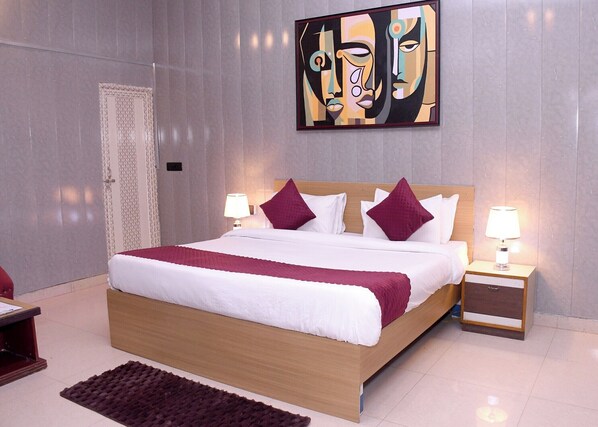 Superior Double Room | Egyptian cotton sheets, premium bedding, down duvets, Tempur-Pedic beds
