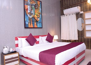 Egyptian cotton sheets, premium bedding, down comforters