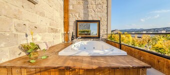 卡帕多奇亞薩拉洞穴酒店  