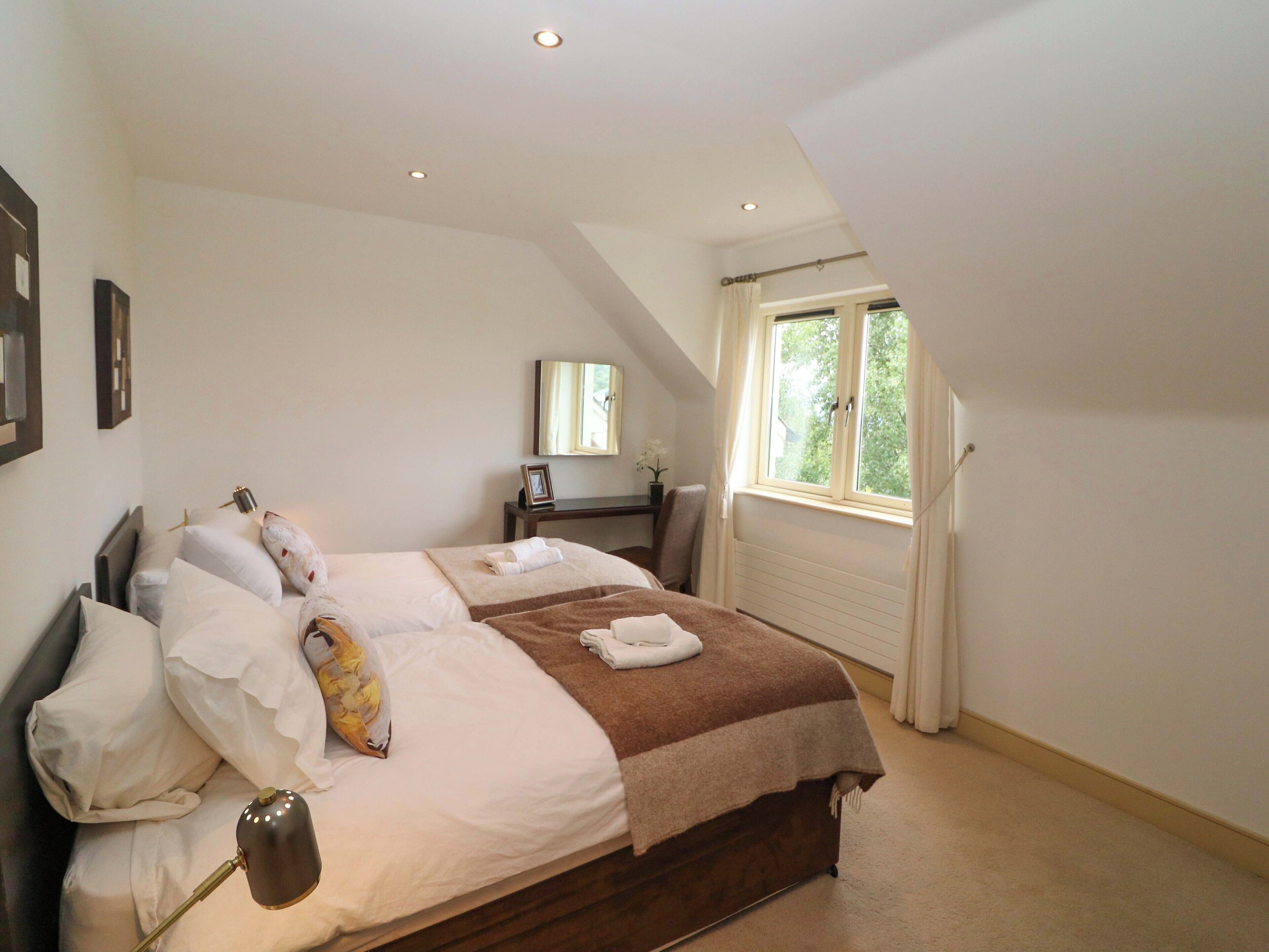 3 bedrooms, individually decorated, individually furnished, free WiFi