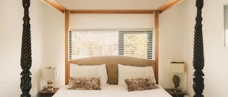 Double Room with Private External Bathroom | Free WiFi