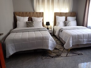 Double or Twin Room | Free WiFi