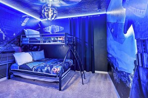 4 chambres, lit parapluie, Wi-Fi, draps fournis