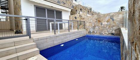 Appartement | Piscine | Piscine intérieure, piscine extérieure
