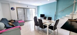 Apartment | Tempat makan