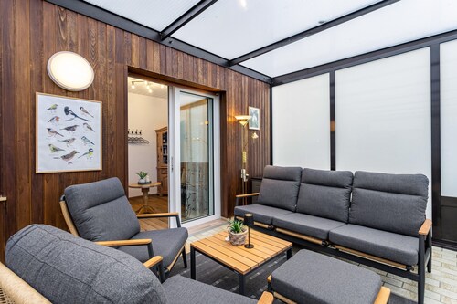 Ferienhaus 'Fuchsbau Voßwinkel' mit privater Terrasse, eigenem Garten und WLAN