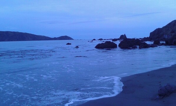 Shared Dormitory, 1 Bedroom, Accessible | Beach