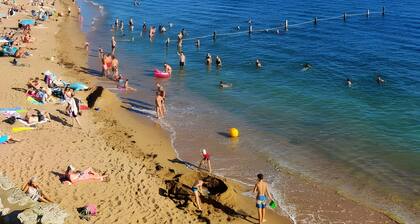 Chambres d'hĂŽtes 'Bains de Mer' avec jardin commun, balcon et Wi-Fi