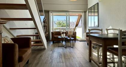 Esperluette, Apartment with bay view terrace