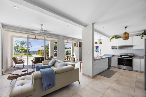 Beachfront Condo In Costa Rica