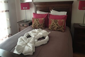2 bedrooms, free WiFi, bed sheets