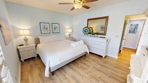 2 bedrooms, iron/ironing board, free WiFi, bed sheets - SPC 1149 - Dog Friendly Gulf Front 2 BR with Free Seasonal Bch Service for 2 (Destin)