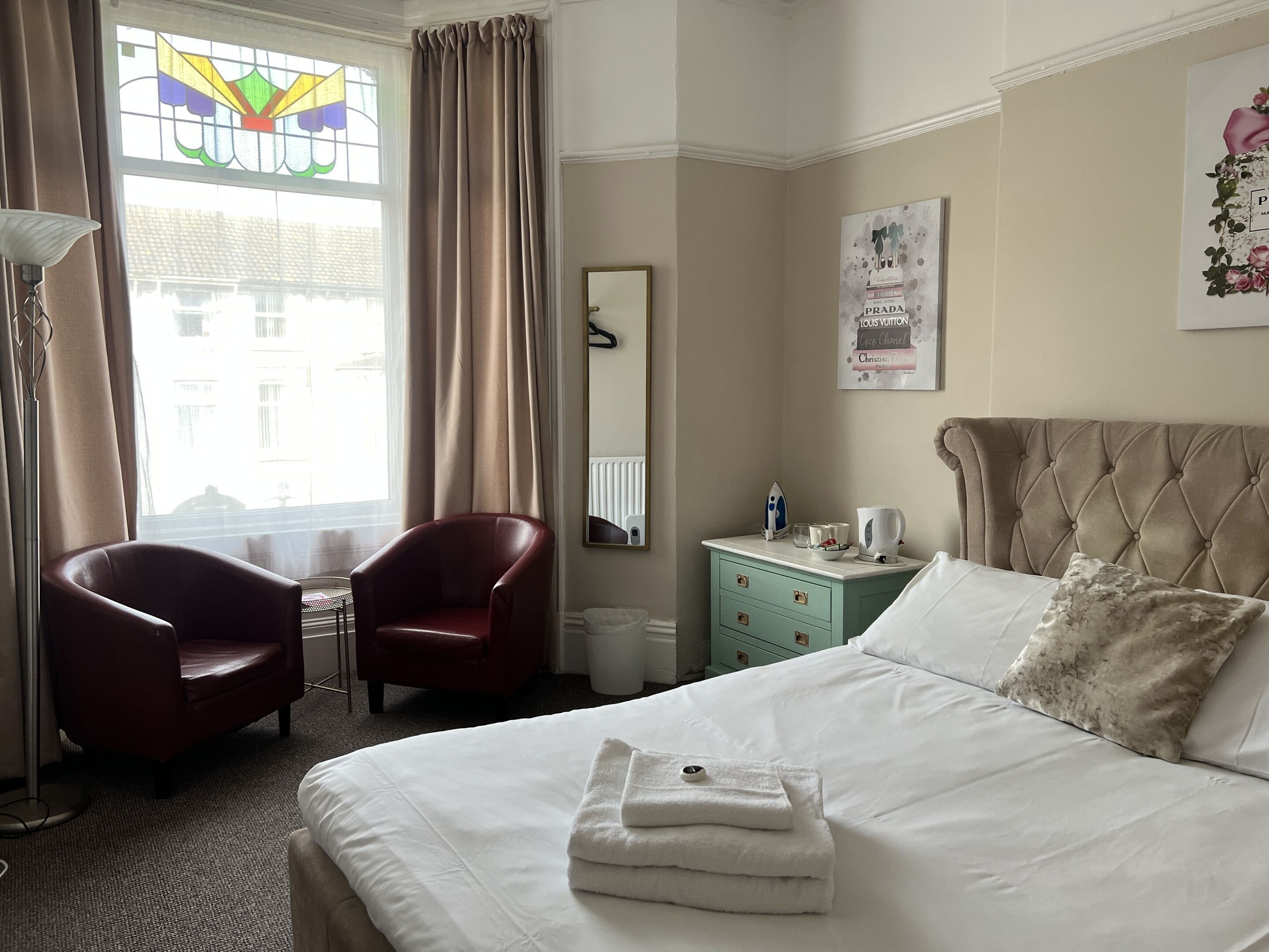 高级双人房, 城市景观 | 熨斗/熨衣板、免费 WiFi