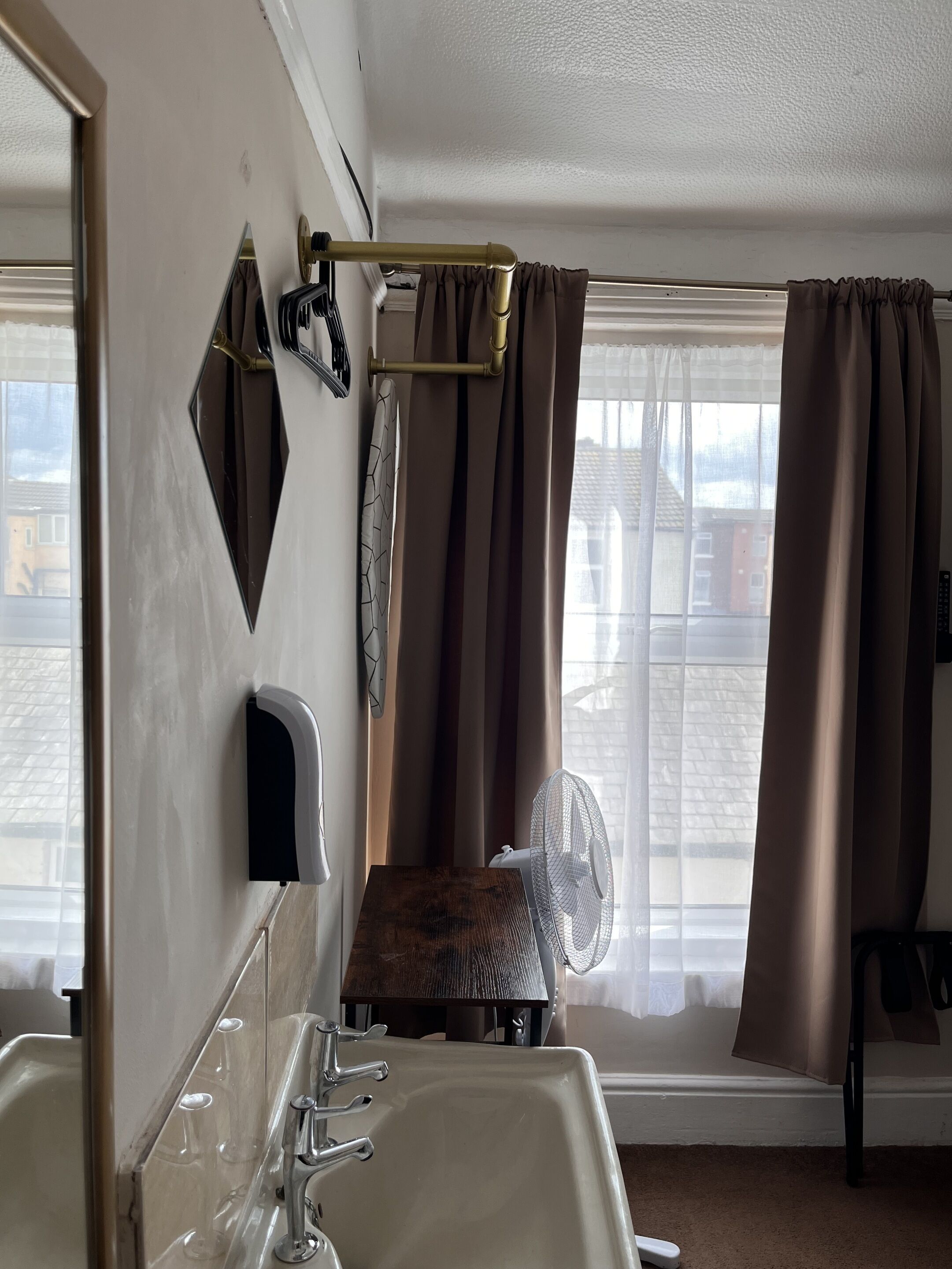 Photo - Stay at 25