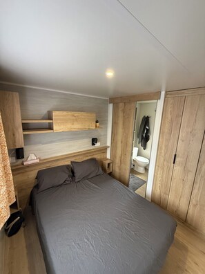 3 camere, accesso a Internet