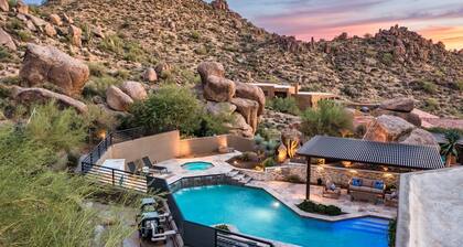 NEW!! The Enchanted Estate - N. Scottsdale Mountain Villa