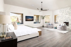6 bedrooms, iron/ironing board, free WiFi, bed sheets - New! Enchanted Estate- Elevated Scottsdale Villa (Scottsdale)