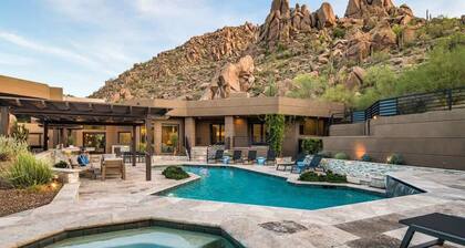 New! Enchanted Estate- Elevated Scottsdale Villa