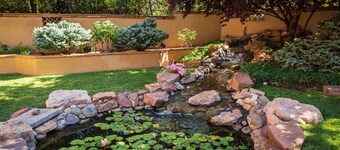 Villa D’Vaquero | Walk to Uptown | 6BR Luxury Home