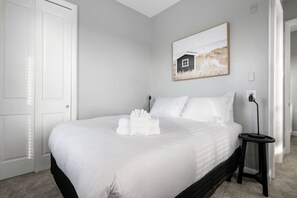 2 soverom, strykejern/-brett, wi-fi (inkludert) og sengetøy