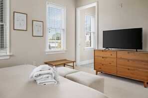 5 habitaciones, escritorio, tabla de planchar con plancha y wifi gratis