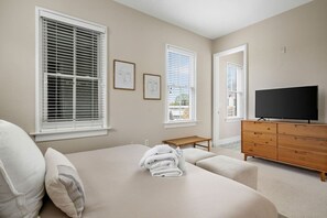 5 habitaciones, escritorio, tabla de planchar con plancha y wifi gratis 