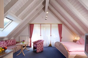 1 habitación, wifi y ropa de cama