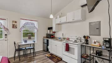 Microwave, oven, stovetop, coffee/tea maker