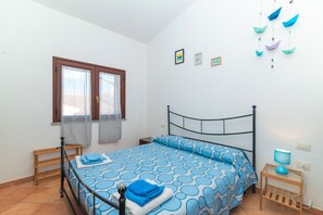 2 bedrooms, iron/ironing board, WiFi, bed sheets - Apartment 'Posada' with Sea View, Wi-Fi and Air Conditioning (Posada)
