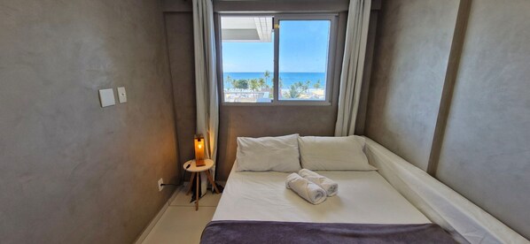 1 bedroom, iron/ironing board, internet, bed sheets