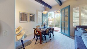 TV, fireplace, offices