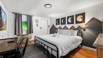 Comfort Double Room, Mountain View | Pillowtop beds, desk, laptop workspace, free WiFi
