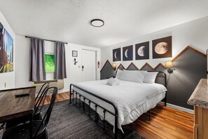 Comfort Double Room, Mountain View | Pillowtop beds, desk, laptop workspace, free WiFi